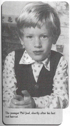 Phil Joel Urry as a Kiddy